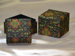 「大島紬」の和装小物箱