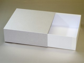 洋菓子用スリーブ式紙箱（白：オープン時）